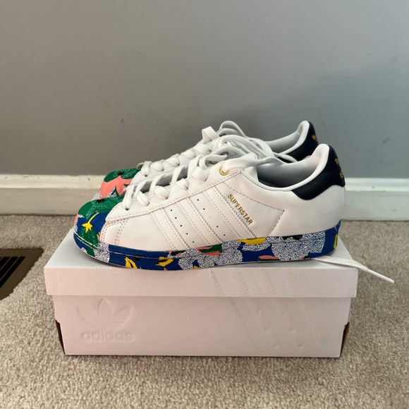 Adidas Superstar Shelltoe - Picture 3 of 5